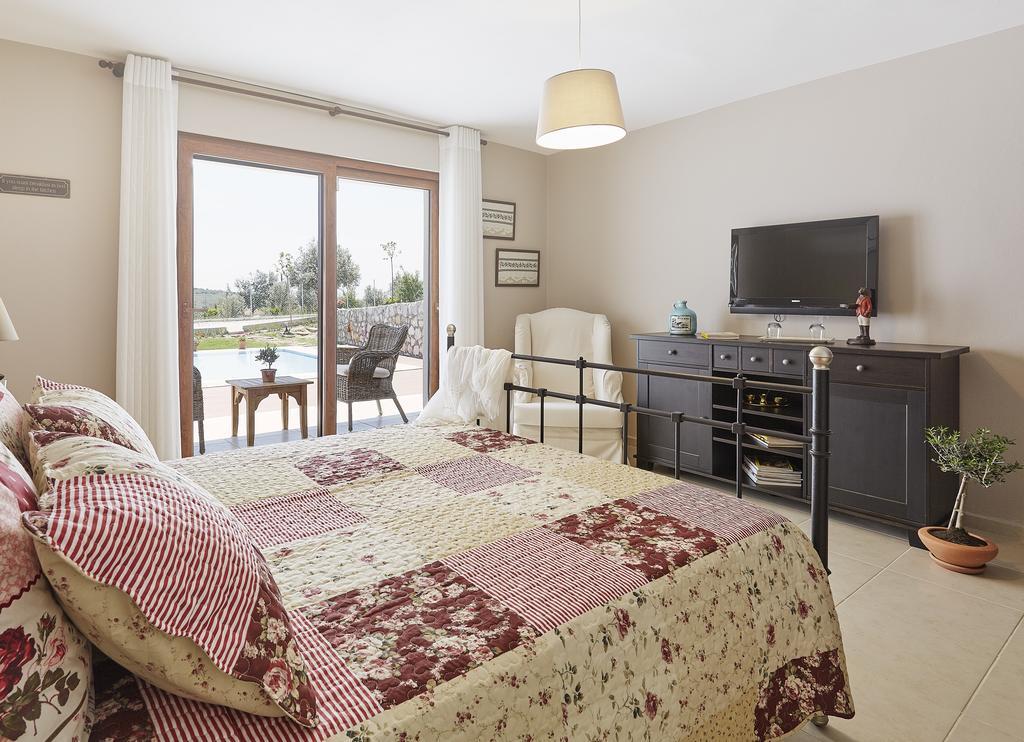 Maison d'hôtes L'Olivier à Alaçatı Chambre photo